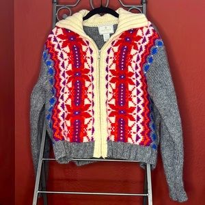 Express Tricot 100% Wool Size L zip-up Vintage sweater in EXCELLENT condition.